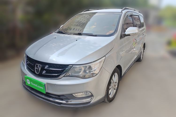 Used Baojun 730 2016 1.5T Manual Comfort Version 7 Seats