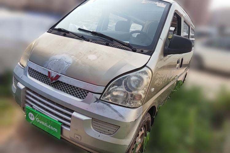 Used Wuling Rongguang 2011 1.2L Base Version