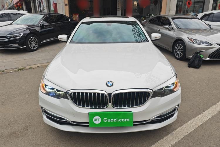 Used BMW 5 Series 2019 525Li Luxury Package Front