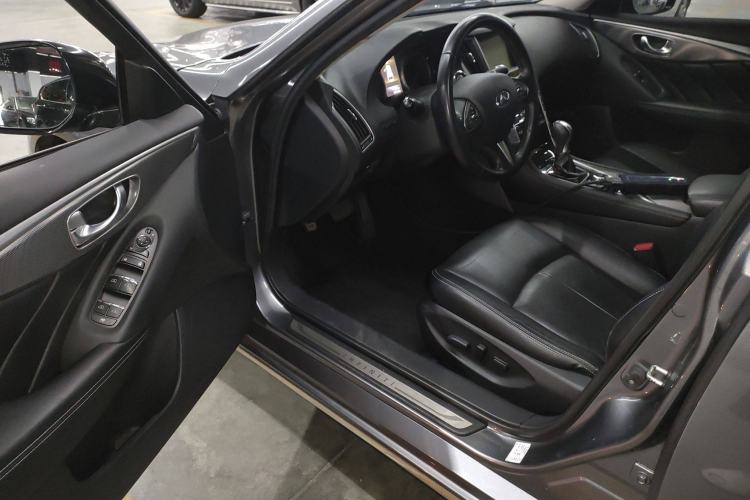 Used Infiniti Q50L 2015 2.0T Enjoyment Edition