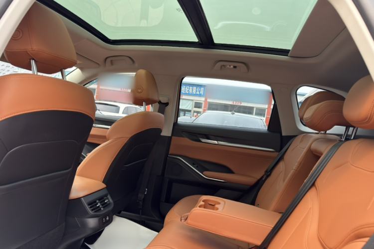 Used Haval H6 2024 2.0T All-Wheel Drive Max
