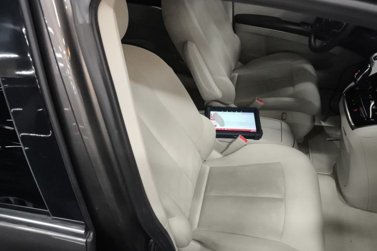 Used Buick GL8 2022 Land Cruiser Executive Class 652T Comfort Model