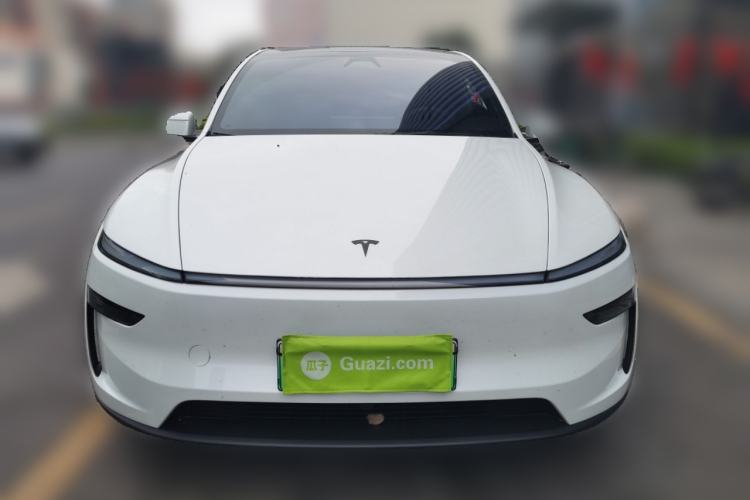 Used Tesla Model Y L 2025 Model Long-Range All-Wheel-Drive Version

