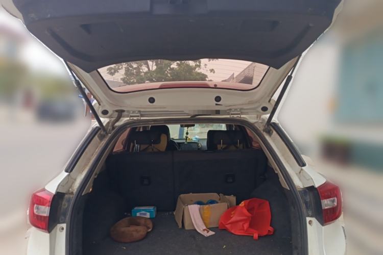 Used Dongfeng Aeolus AX3 2016 1.5L Manual Shangkue Model Trunk