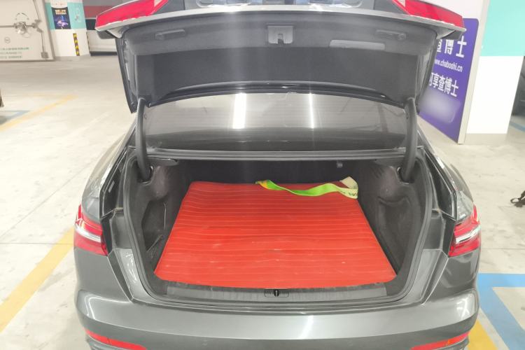 Used Audi A6L 2022 40 TFSI Luxury Dynamic Model Trunk