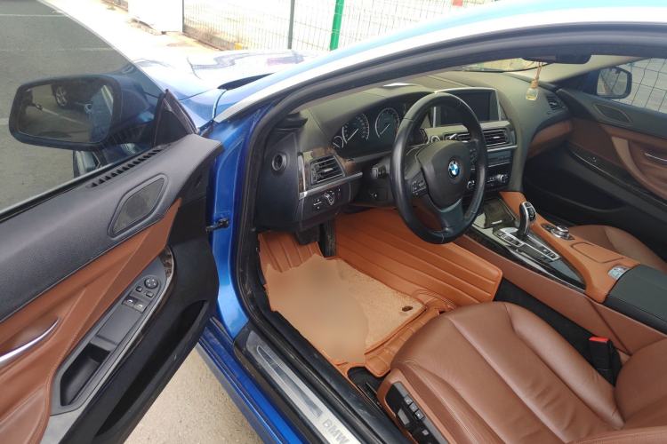 Used BMW 6 Series 2012 640i two-door coupe
