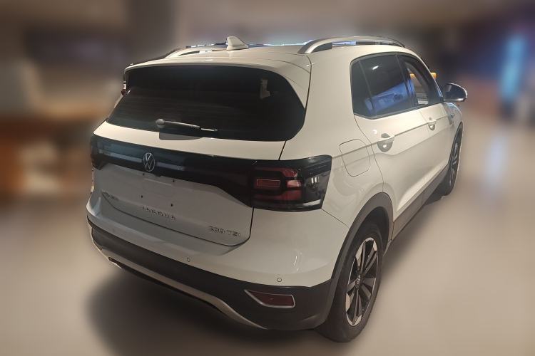 Used Volkswagen Tacqua 2023 200TSI DSG Joy-Connect Edition Rear Right 45 Deg