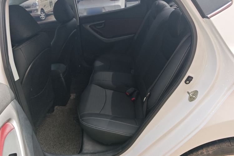 Used Hyundai Elantra (5th Generation / Langdong) 2016 1.6L Automatic Smart Version Left Rear Seat