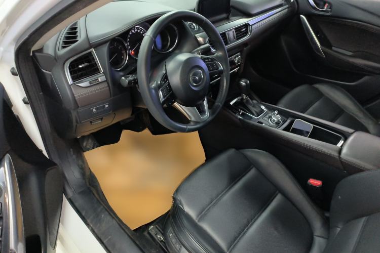 Used Mazda Atenza 2017 2.0L Blue Sky Luxury Edition
