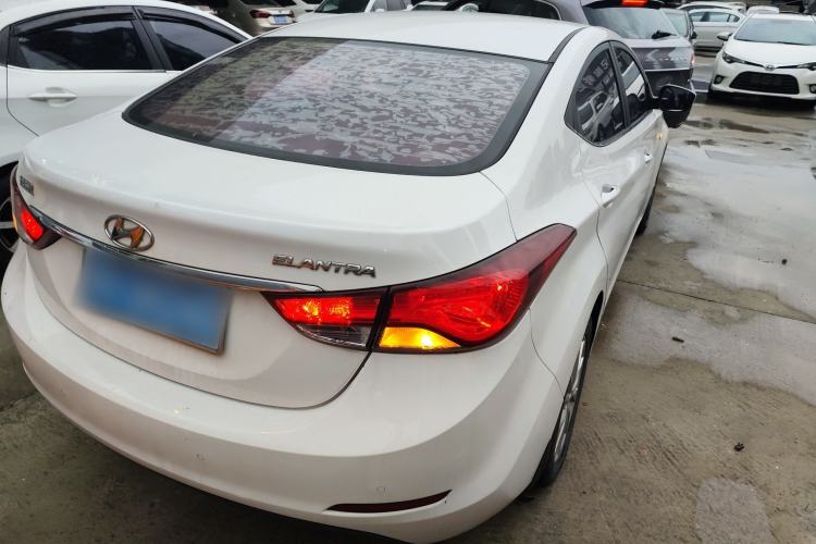 Used Hyundai Elantra (5th Generation / Langdong) 2016 1.6L Automatic Smart Version Rear Right 45 Deg