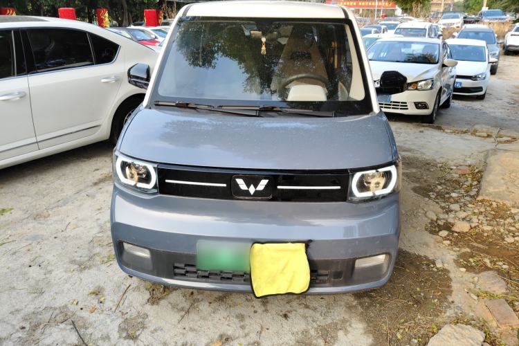 Used Wuling Hongguang MINIEV 2022 Macaron Premium Model – Lithium Iron Phosphate
