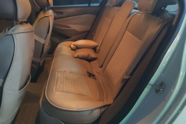 Used Chevrolet Cruze 2015 1.5L Automatic Fashion Navigation Edition