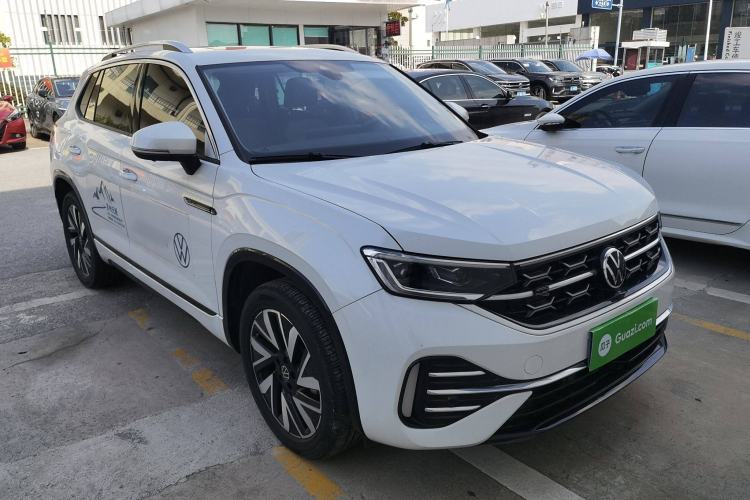 Used Volkswagen Tayron 2023 Revised Version 380TSI All-Wheel Drive R-Line High-Energy Edition
