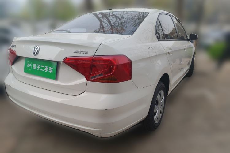 Used Volkswagen Jetta 2017 1.4L Manual Fashion Edition Rear Right 45 Deg