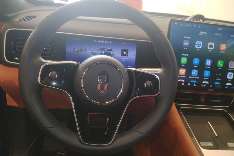 Used Hima AITO M7 2026 Model Range-Extending Ultra All-Wheel Drive 5-Seater Version Steering Wheel