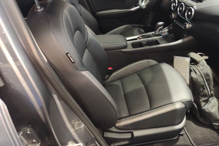 Used Nissan Sylphy 2021 1.6L XL CVT Enjoyment Edition Right Front Seat