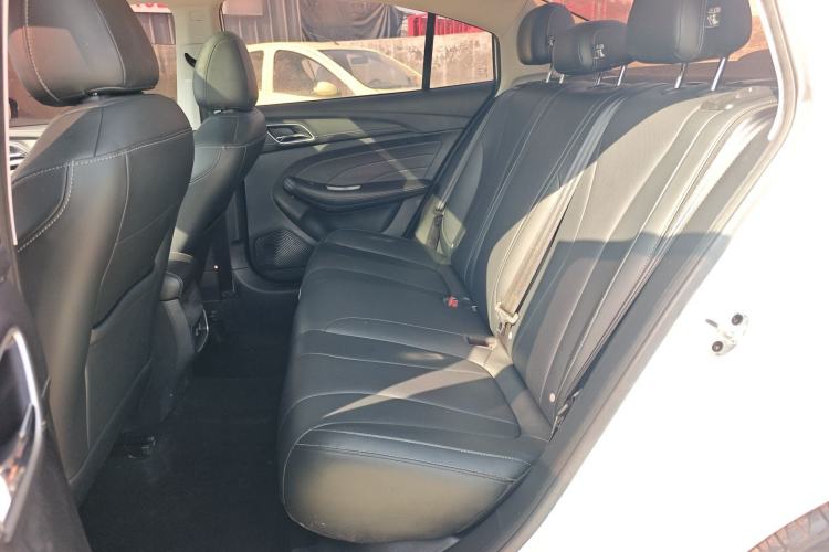 Used Roewe i5 2019 1.5L Manual 4G Connectable Langhao Edition
