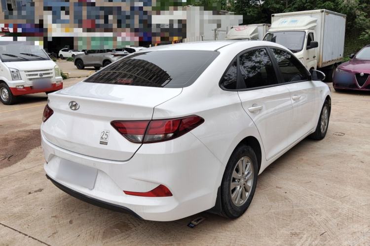 Used Hyundai Celesta 2018 1.6L Automatic GL Enjoyment Version China V Standard