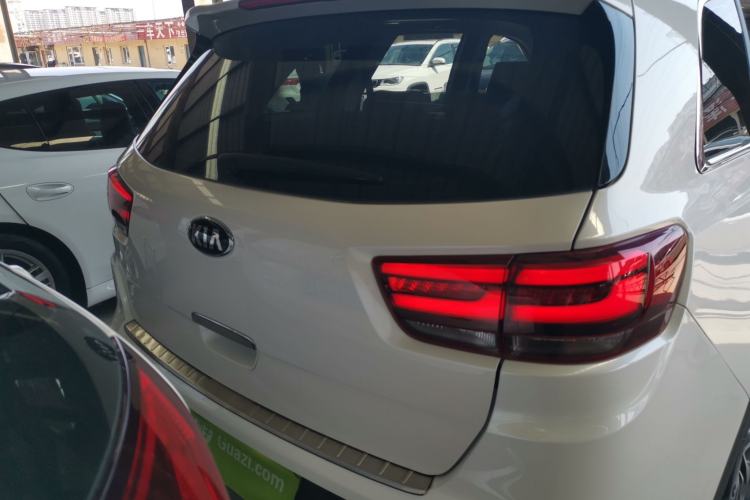 Used Kia KX7 2017 2.4L Automatic 2WD GLS 5-Seater