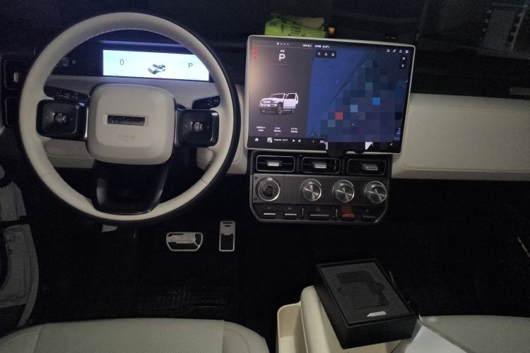 Used iCAR V23 2025 401 Two-Wheel Drive Intelligent Driving Version
