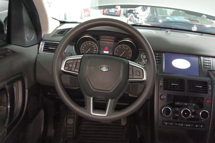 Used Land Rover Discovery Sport 2018 200 PS PURE Edition