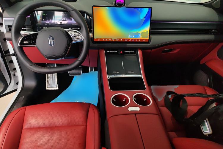 Used Hima AITO M5 2025 Extended-Range Ultra Rear-Wheel-Drive Version Center Console