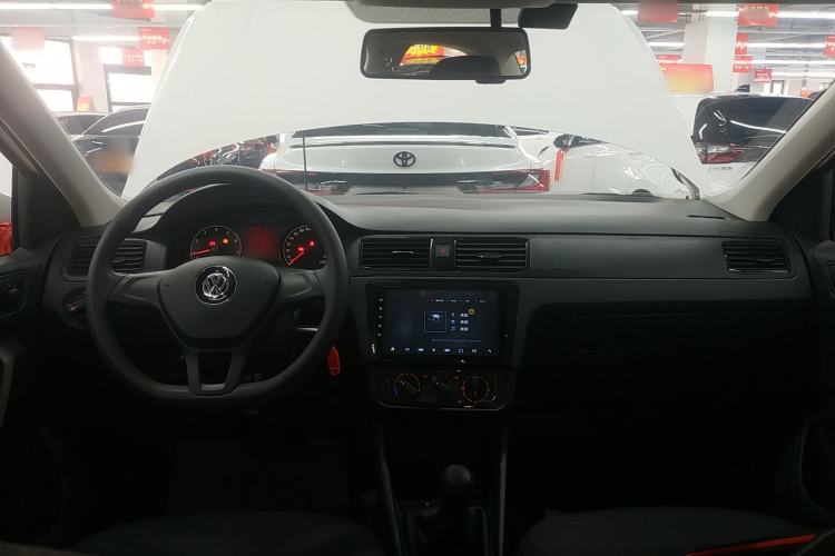 Used Volkswagen Santana 2021 1.5L Manual Fashion Edition Center Console