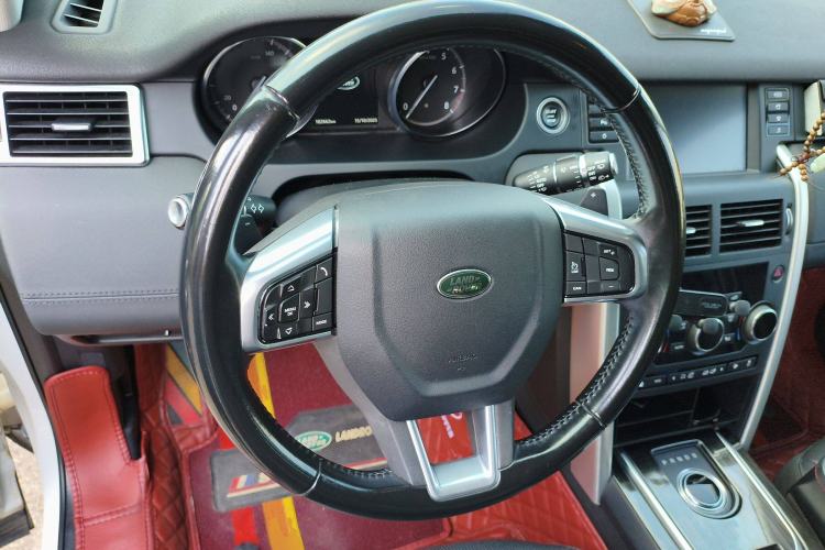 Used Land Rover Discovery Sport 2018 240 PS SE Version Steering Wheel