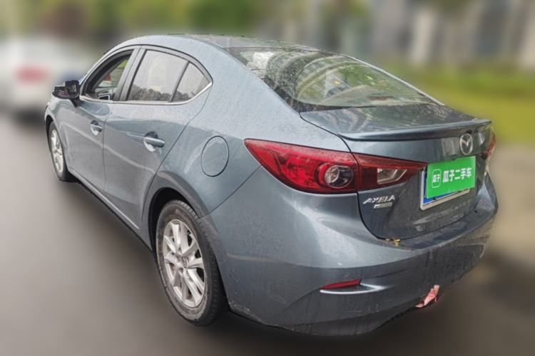 Used Mazda 3 Axela 2016 Sedan 1.5L Automatic Luxury Model