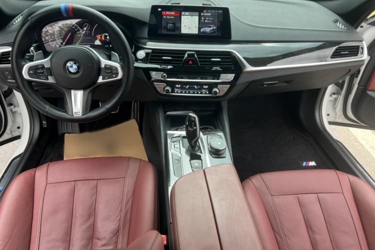 Used BMW 5 Series 2019 530Li Luxury Edition M Sport Package Interior 1