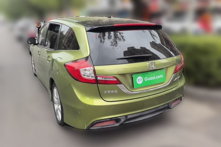 Used Honda Jade 2013 1.8L automatic Comfort version 5 seats
