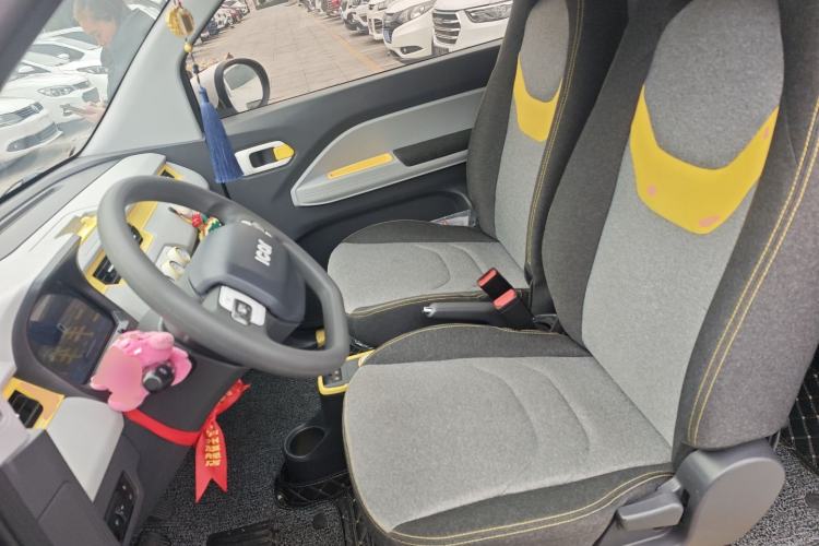 Used Chery QQ Ice Cream 2022 170km Sundae Phosphate Lithium-Ion
