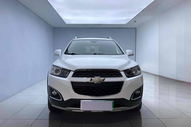 Used Chevrolet Captiva 2015 2.4L 4x4 Flagship Edition 7-Seater