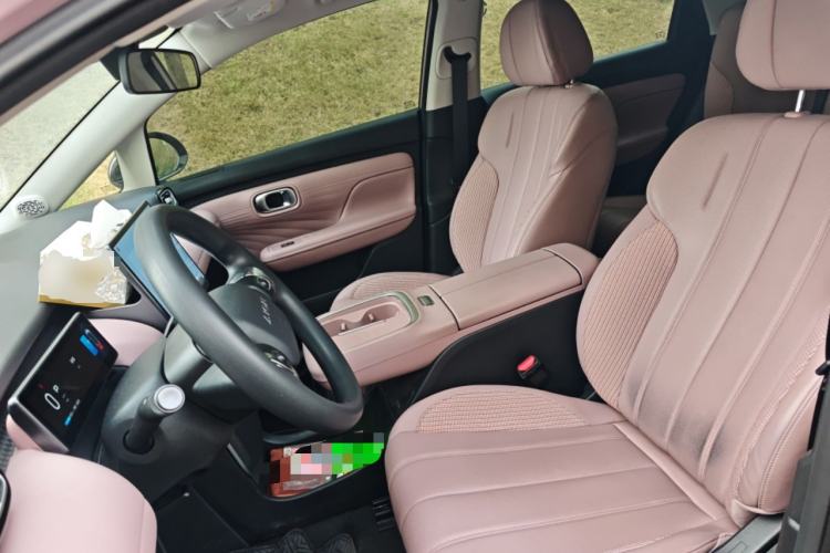 Used AION UT 2025 330 Starlight Edition
