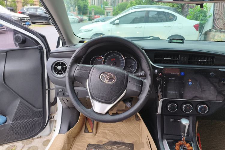 Used Toyota Corolla 2017 Revised Version 1.2T S-CVT GL
