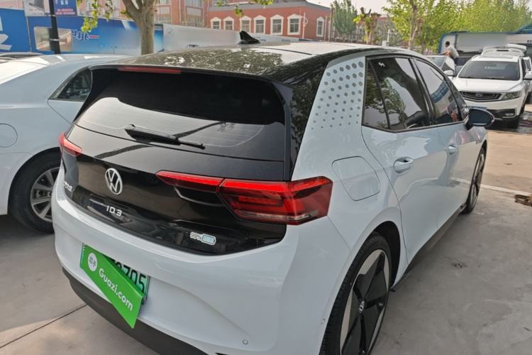 Used Volkswagen ID.3 2022 Pro Smart Edition Rear Right 45 Deg
