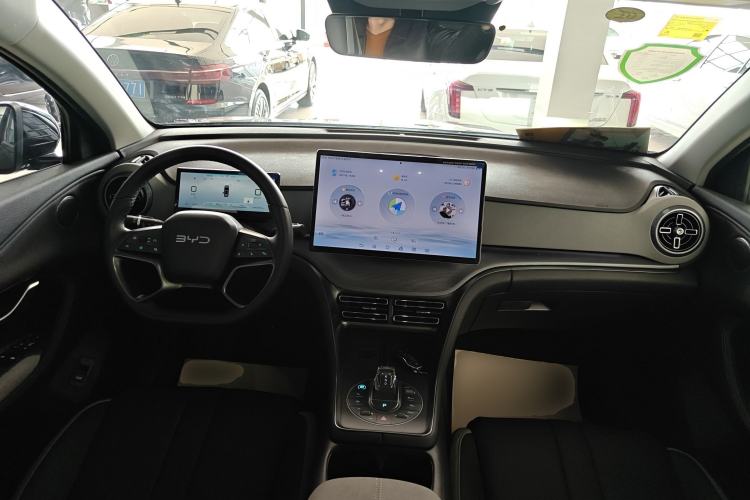 Used BYD Sealion 05 DM-i 2025 DM-i Smart Drive 115KM Flagship Model Center Console