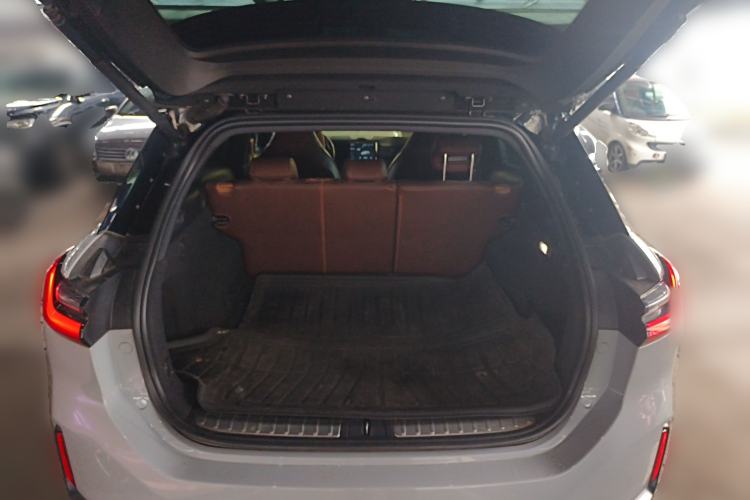 Used Nio ES6 2022 75 kWh Sport Edition Trunk