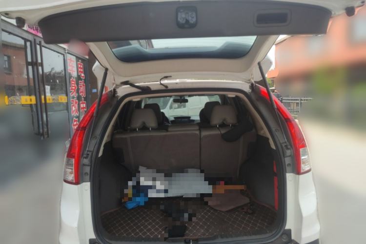 Used Honda CR-V 2012 2.0L two-wheel drive urban version Trunk