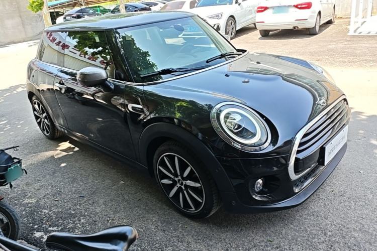 Used MINI 2021 1.5T COOPER Artist
