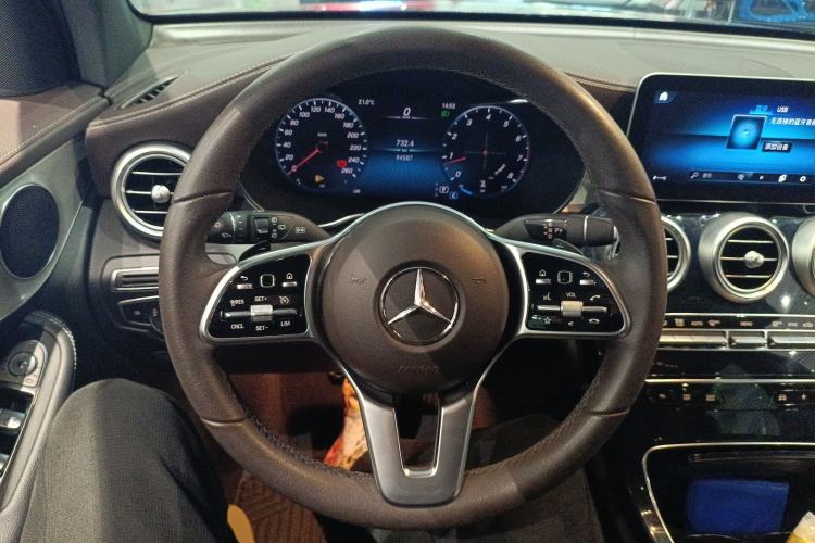 Used Mercedes-Benz GLC 2021 GLC 260 L 4MATIC Dynamic Edition Steering Wheel