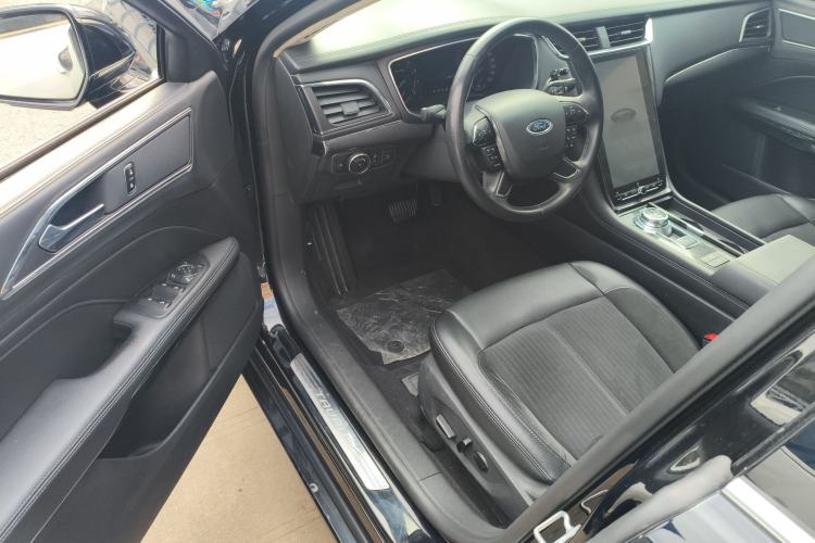 Used Ford Taurus 2019 EcoBoost 245 Comfort Edition