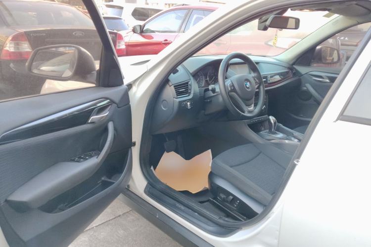 Used BMW X1 2015 sDrive18i Fashion Upgrade Edition
