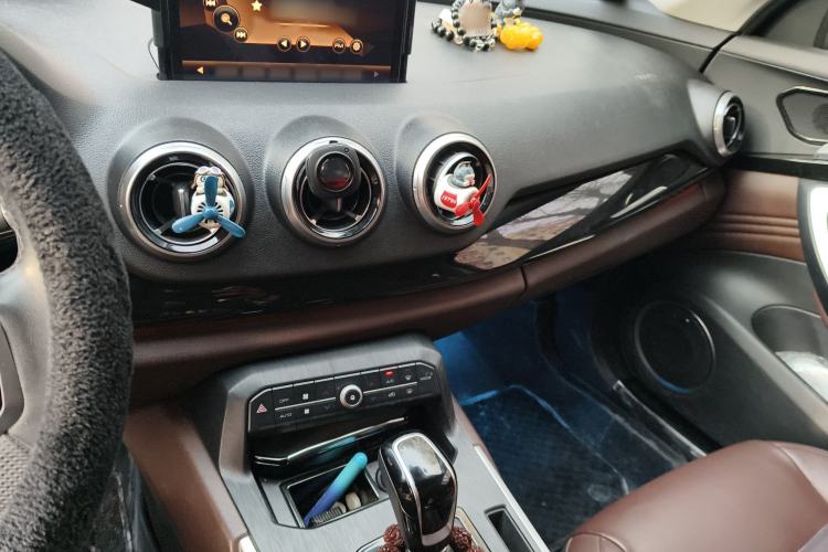 Used Wey VV7 2017 2.0T Flagship Model