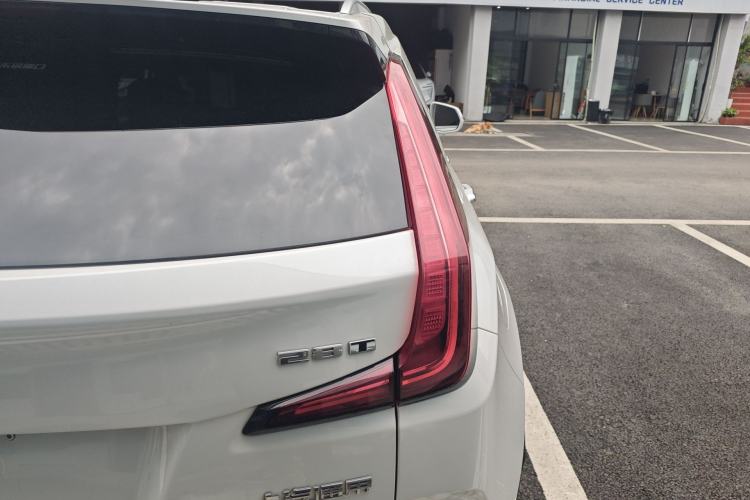 Used Cadillac XT4 2021 28T Two-Wheel Drive Tech Edition
