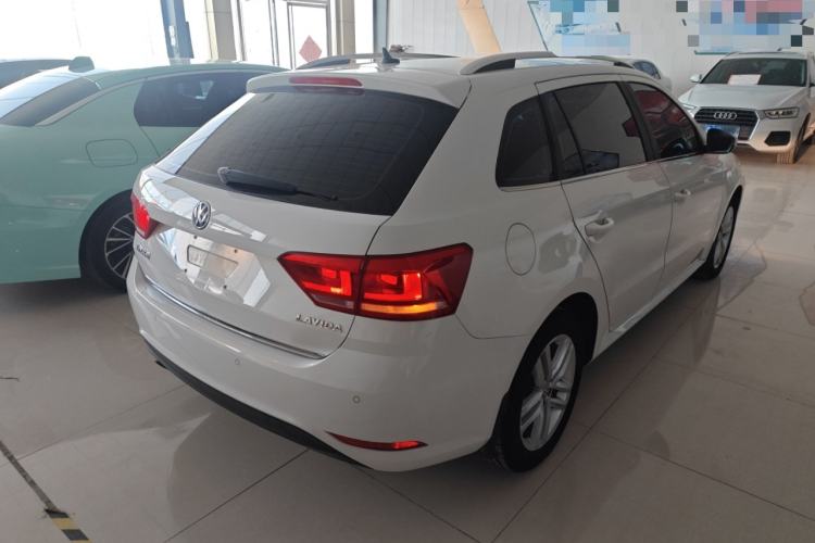 Used Volkswagen Gran Lavida 2017 180TSI DSG Comfort Edition
