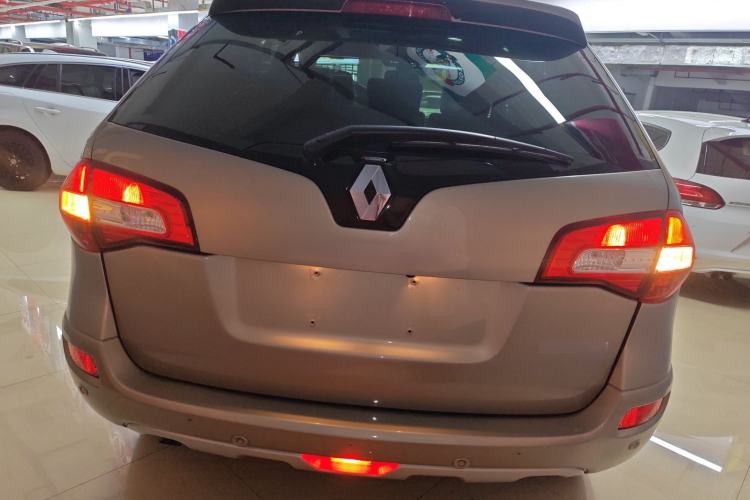 Used Renault Koleos 2014 2.5L 4x4 Comfort Edition
