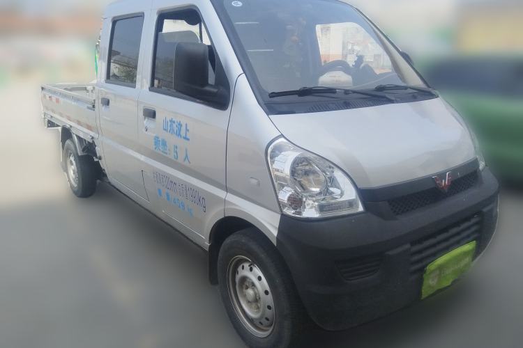 Used Wuling Rongguang Small Truck 2021 1.5L Base Version Double-Cab L3C Front Right 45 Deg