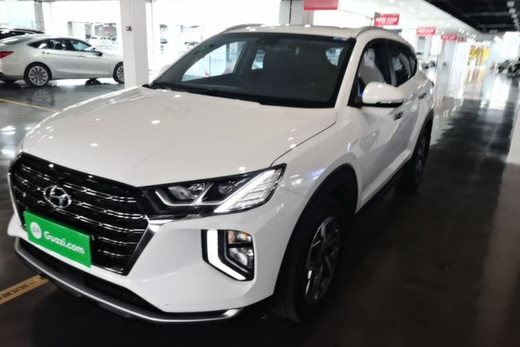 Used Hyundai Tucson 2020 280TGDi Two-Wheel-Drive GLS Smart Connectivity Version China VI Standard