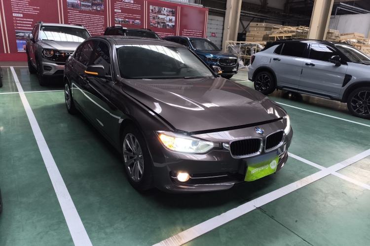Used BMW 3 Series 2014 320Li Fashion Model
